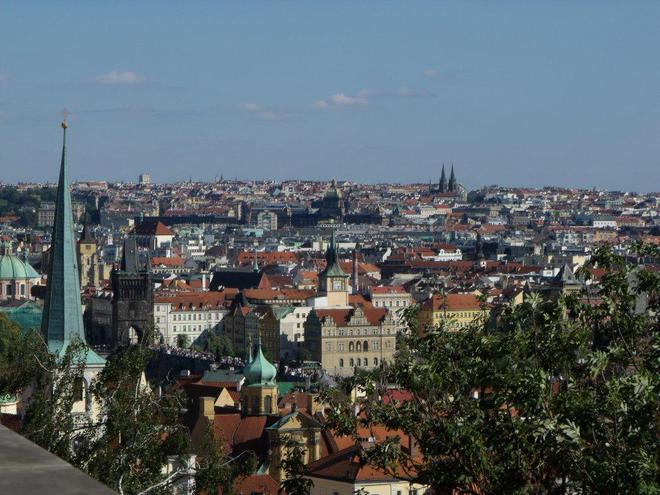 Praha - výhled z jižních zahrad